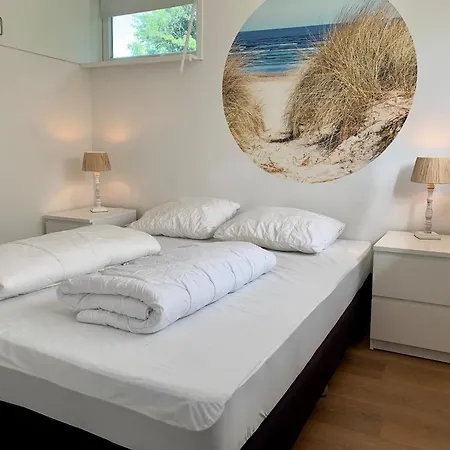 Stylish Coastal Retreat In Sint Maartenszee * Sint Maartensvlotbrug