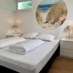 Stylish Coastal Retreat In Sint Maartenszee * Sint Maartensvlotbrug